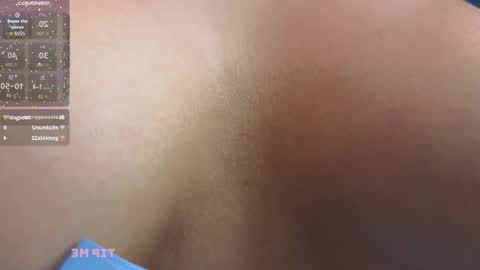 tiny_vixen_ online show from November 28, 2:53 pm