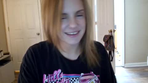 tinywithtiddies online show from February 9, 2:14 am