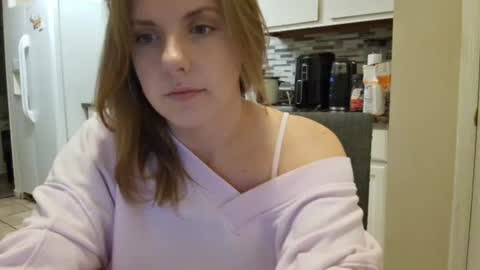 tinywithtiddies online show from October 31, 11:20 pm