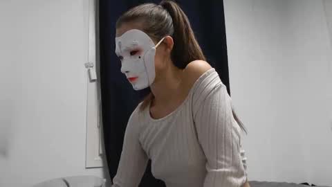 Tinks online show from October 29, 12:48 am