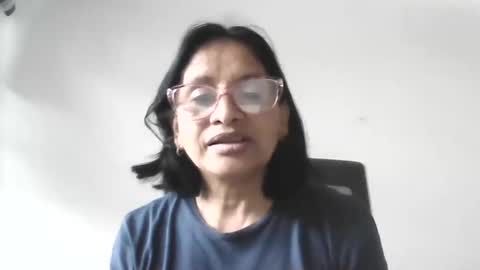 Ester online show from May 7, 3:49 pm