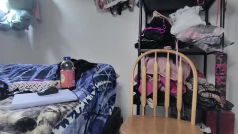 tokichax60 online show from March 27, 8:42 pm