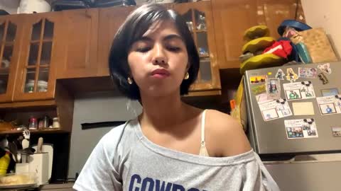 Mila online show from May 25, 3:05 am