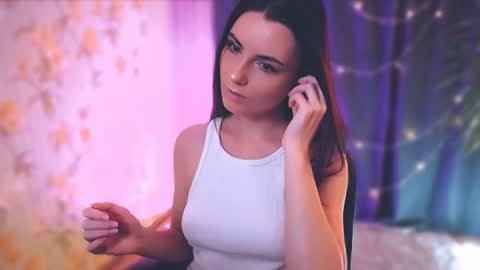 Elizabeth online show from January 15, 8:26 pm