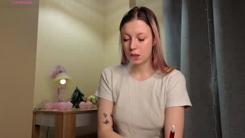 Hey hey Im Megan Pvt open. Im very glad to see you here online show from January 8, 3:08 am