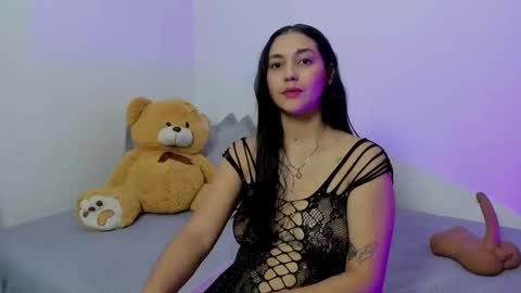 Tori Raven  online show from March 10, 2:26 am