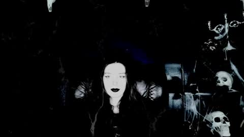 toxicdomme online show from June 15, 7:36 pm