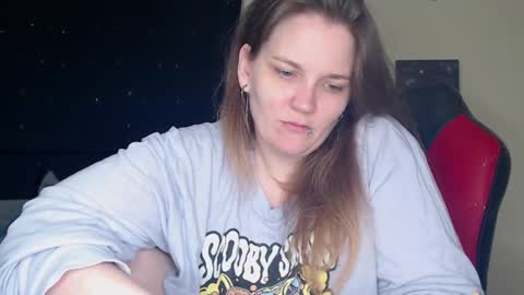 Snapshot of toxiclilly chatting on January 23, 7:22 am Lilly Miss Mistress Goddess Maam Queen Boss online show from January 23, 7:22 am