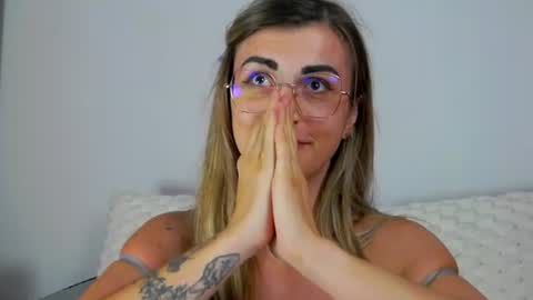 Tracy online show from July 11, 11:49 pm