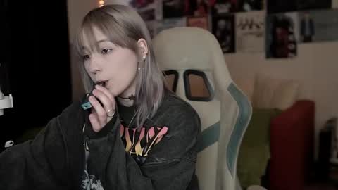 Ariana and Erik online show from March 13, 1:45 pm