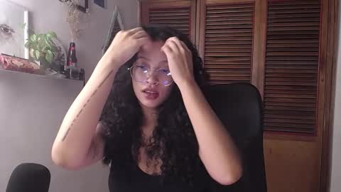 Emily online show from September 25, 11:57 pm