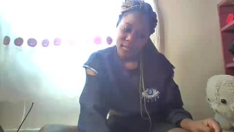 tresyamber online show from July 7, 9:24 am