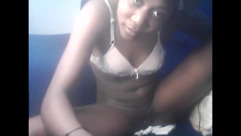 tresyamber online show from May 31, 4:40 am