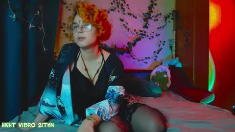 trickykitsune online show from March 7, 4:00 pm