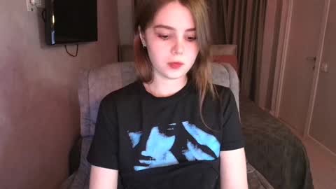 tripleprinces online show from February 10, 4:36 pm