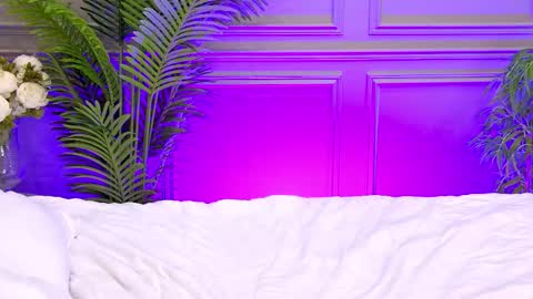 trisha_winslet online show from October 21, 12:09 pm