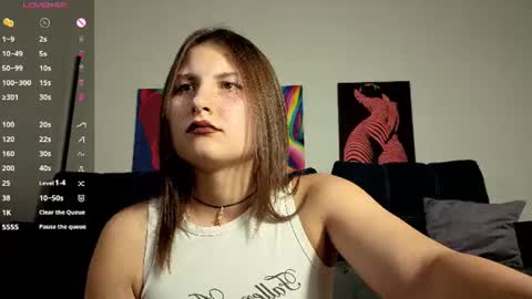 trixibell online show from August 4, 9:37 am
