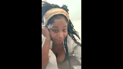 trublu2018 online show from December 3, 5:26 pm