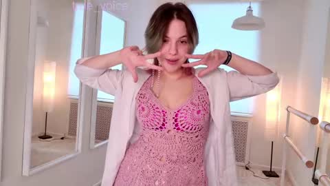 Emma online show from May 8, 12:08 pm