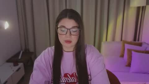 Ariana online show from February 17, 9:25 pm