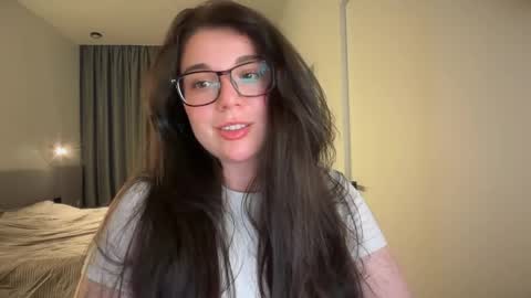 Ariana online show from June 6, 8:48 pm