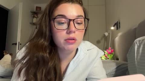 Ariana online show from March 10, 9:30 pm