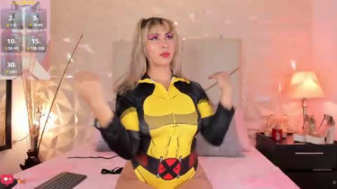 tynnafoxx online show from June 27, 8:15 pm