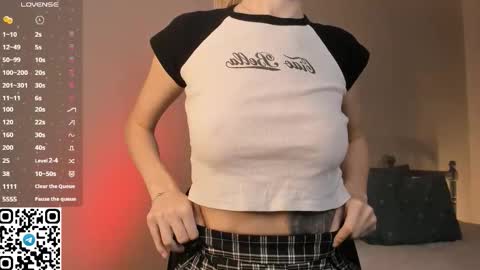 Christine 3 Next broadcast tomorrow at 2100 GMT 5 online show from November 30, 6:12 pm