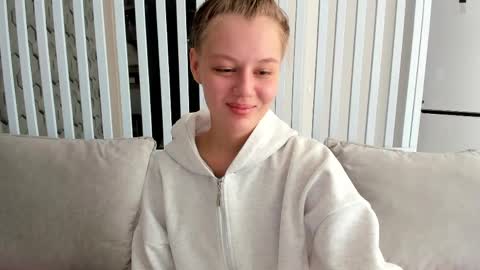 Melena online show from May 5, 2:58 am
