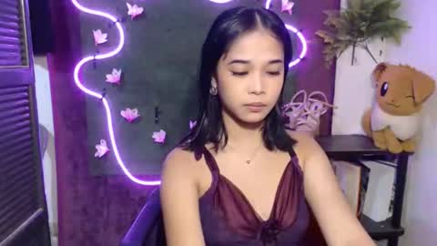 Snapshot of umi_pinay69xx chatting on October 5, 4:23 pm umi online show from October 5, 4:23 pm