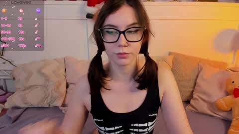 Snapshot of una_medisson chatting on January 10, 9:44 am Una online show from January 10, 9:44 am