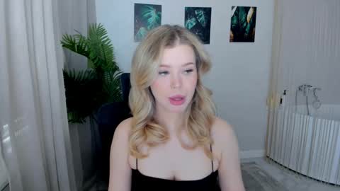 Alice online show from May 3, 3:43 am