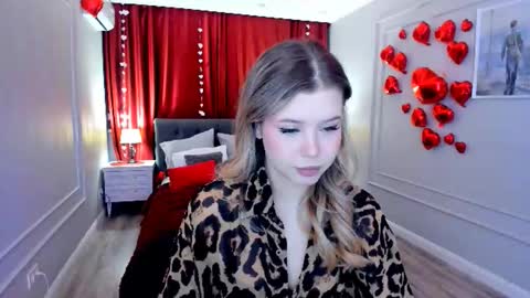 Alice online show from March 4, 8:26 pm