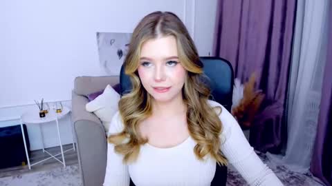 Alice online show from February 24, 7:41 pm