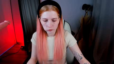 Call me Mira  thumbs up its make me happy online show from January 24, 7:07 pm