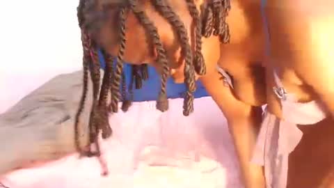 UNIQUEBONY online show from October 27, 10:00 am