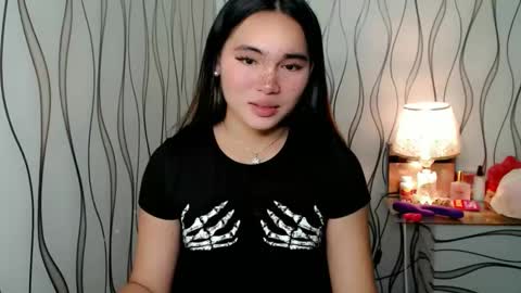 QUEENSY online show from November 17, 12:17 pm