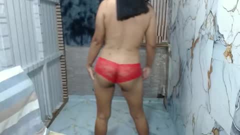 ur_prettymitch online show from November 18, 5:25 pm