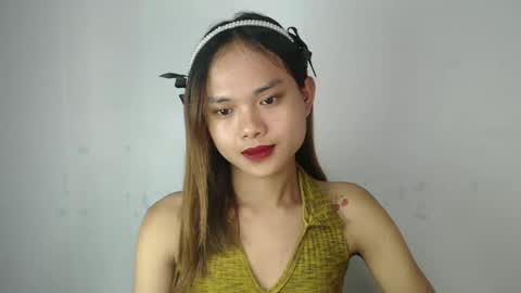 urasian_crisa online show from May 3, 11:13 am