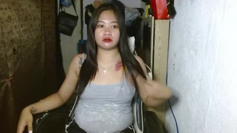 urfynestasian online show from April 12, 2:09 pm