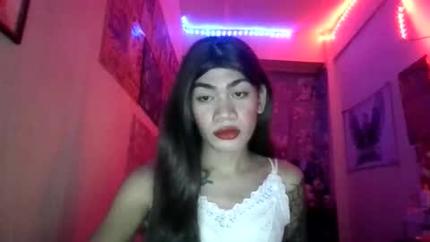 urhot_angelina26 online show from April 19, 4:29 pm
