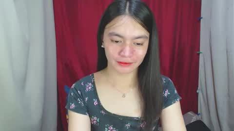 Snapshot of urhottiest_katey chatting on January 23, 7:07 pm Katey online show from January 23, 7:07 pm