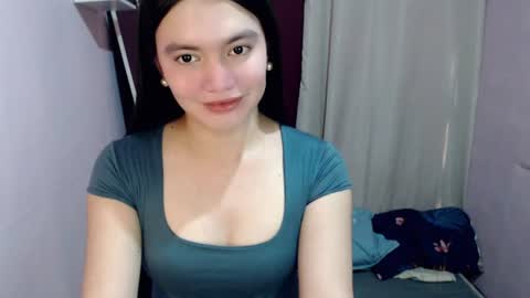 Katey online show from June 12, 6:32 am