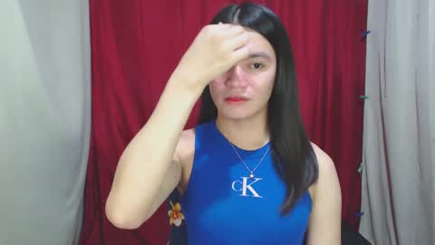 Snapshot of urhottiest_katey chatting on February 25, 9:09 am Katey online show from February 25, 9:09 am