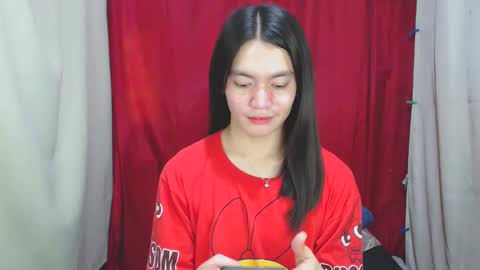 Snapshot of urhottiest_katey chatting on February 8, 7:15 am Katey online show from February 8, 7:15 am