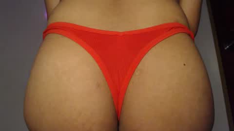 Snapshot of urlovely_hait chatting on January 15, 6:01 am Sham online show from January 15, 6:01 am