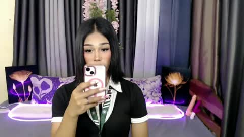 urlovely_jemma online show from June 25, 5:12 am