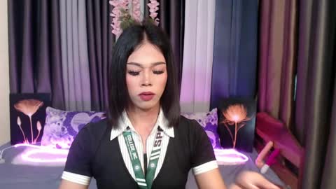 urlovely_jemma online show from July 27, 2:19 am