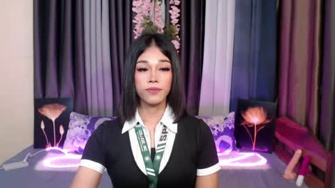 urlovely_jemma online show from August 6, 10:06 pm