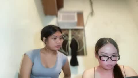 urpinay_sandra69 online show from June 28, 3:51 pm